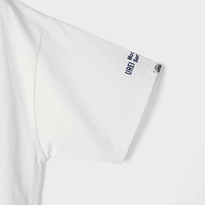 CITY COUNTRY CITY CITY COUNTRY CITY ＜シティーカントリーシティー＞ グラフィックTシャツ WHITE