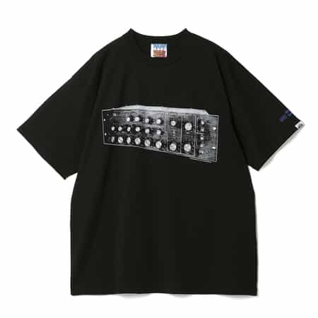 CITY COUNTRY CITY ＜シティーカントリーシティー＞ グラフィックTシャツ