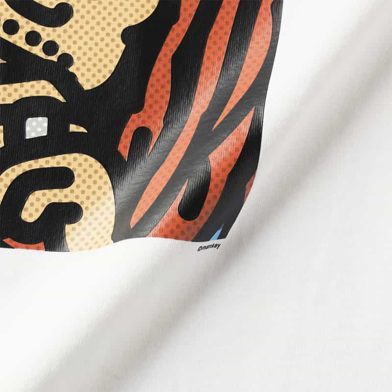 CITY COUNTRY CITY CITY COUNTRY CITY＜シティーカントリーシティー＞ グラフィックTシャツ WHITE