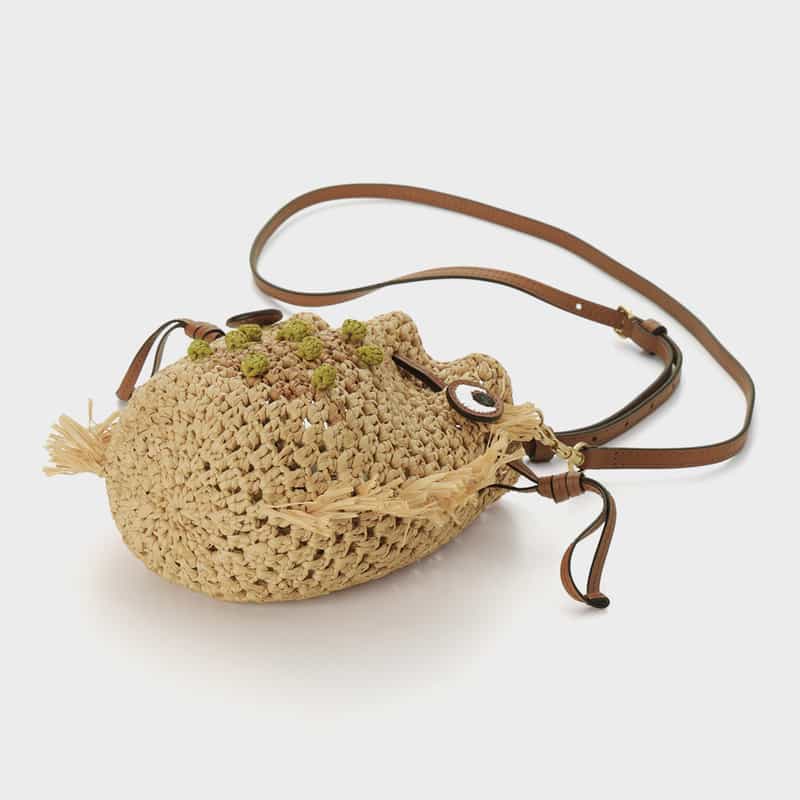 ANYA HINDMARCH ANYA HINDMARCH＜アニヤ ハインドマーチ＞ ラフィア素材バケットバッグ “Creatures“ BEIGE