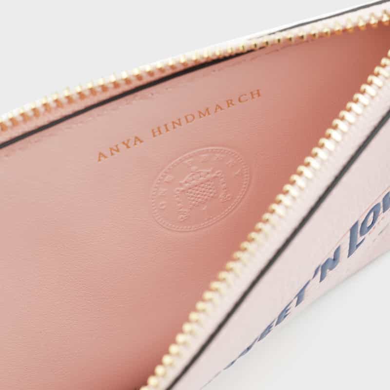 ANYA HINDMARCH ANYA HINDMARCH＜アニヤ ハインドマーチ＞ フラグメントケース “Sweet N Low“ LIGHT PINK
