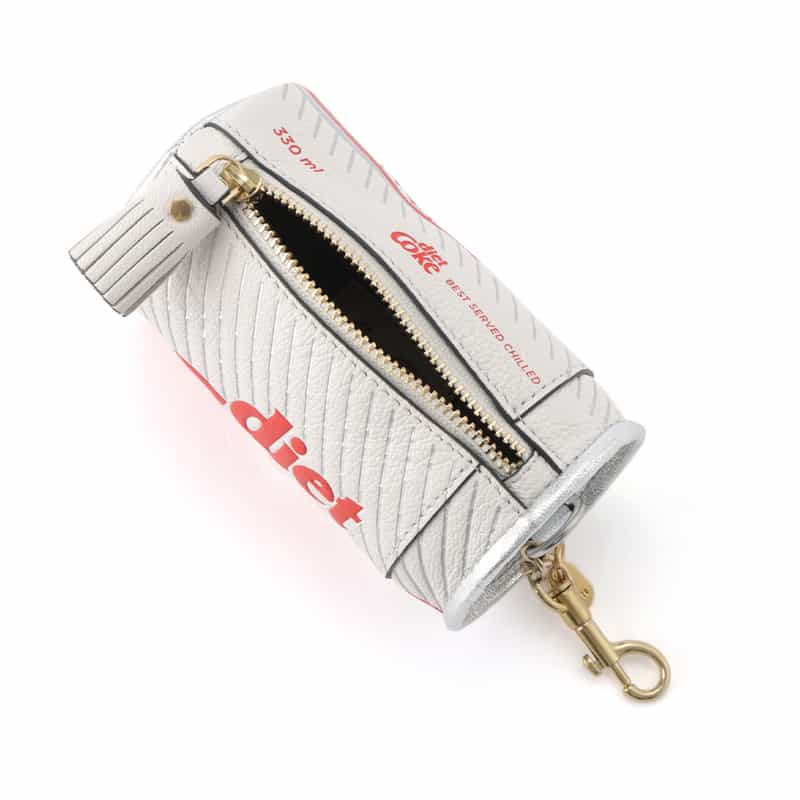 ANYA HINDMARCH ANYA HINDMARCH＜アニヤ ハインドマーチ＞ チャーム WHITE