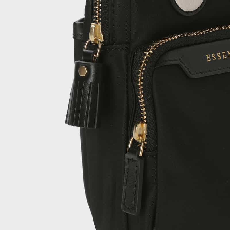 ANYA HINDMARCH ANYA HINDMARCH ＜アニヤ ハインドマーチ＞ クロスボディバッグ “EYES“ BLACK