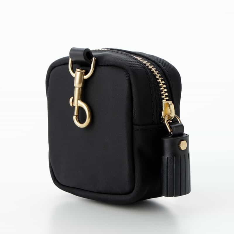 ANYA HINDMARCH ANYA HINDMARCH＜アニヤ ハインドマーチ＞ イヤフォンポーチ "EYES" BLACK