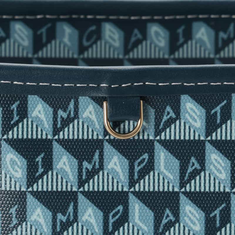 ANYA HINDMARCH ANYA HINDMARCH＜アニヤ ハインドマーチ＞ フラグメントケース “I am a Plastic Bag“ BLUE