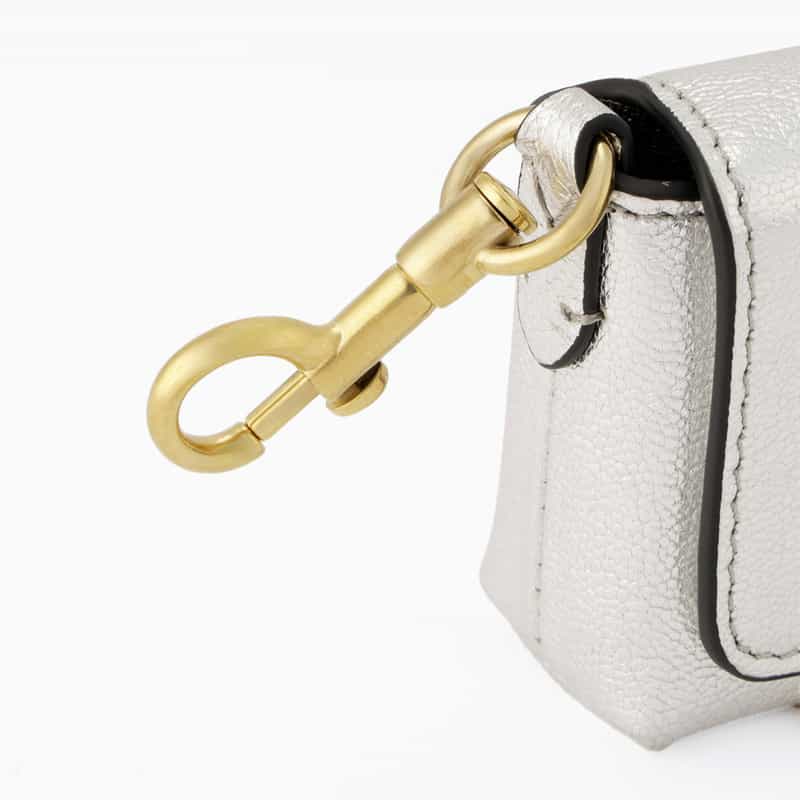 ANYA HINDMARCH ANYA HINDMARCH＜アニヤ ハインドマーチ＞ イヤフォンケース SILVER