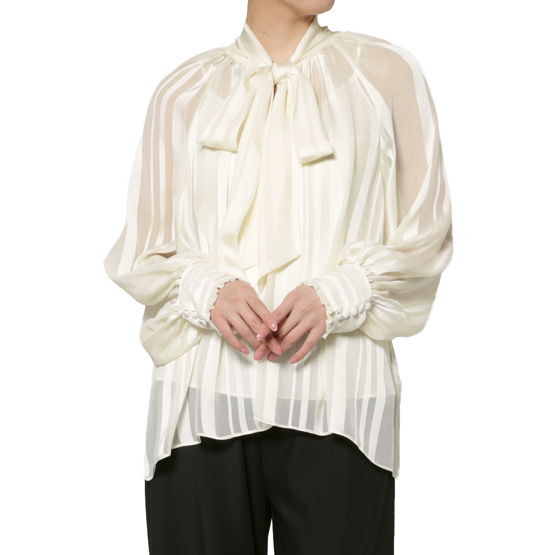 ウォッシャブル シアー素材 ランダムストライプ柄ボウタイブラウス （インナーキャミソール付き）