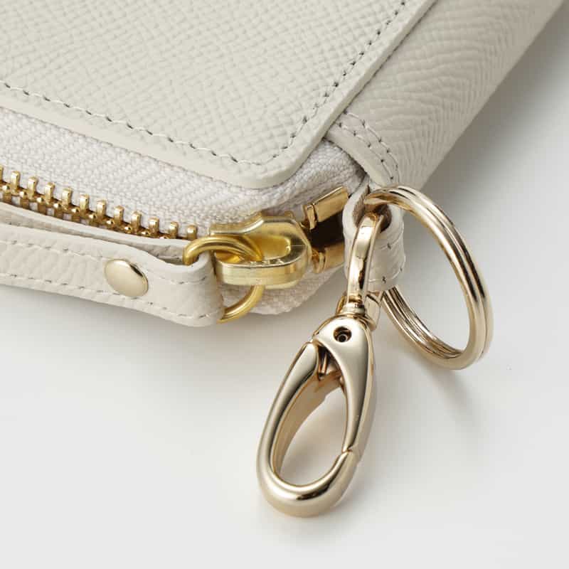 BARNEYS NEW YORK キーケース IVORY