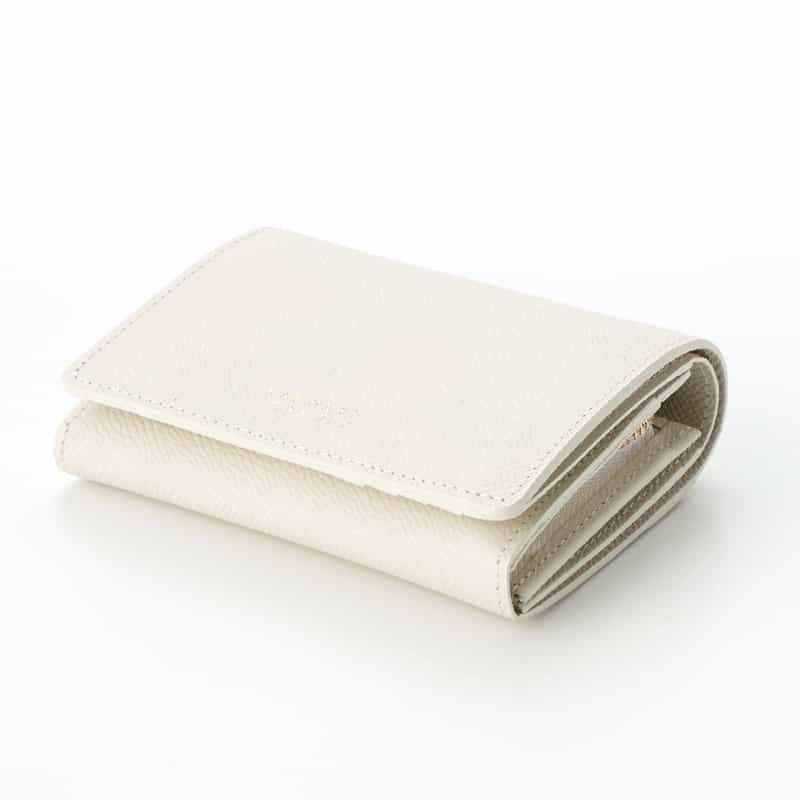 BARNEYS NEW YORK ハーフウォレット IVORY