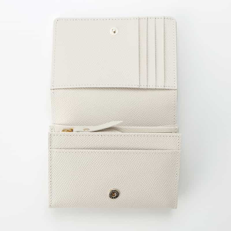 BARNEYS NEW YORK ハーフウォレット IVORY