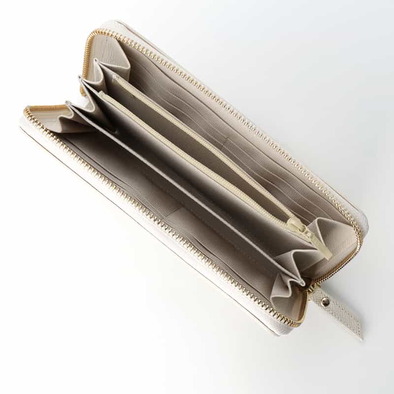 BARNEYS NEW YORK ラウンドジップ ロングウォレット IVORY