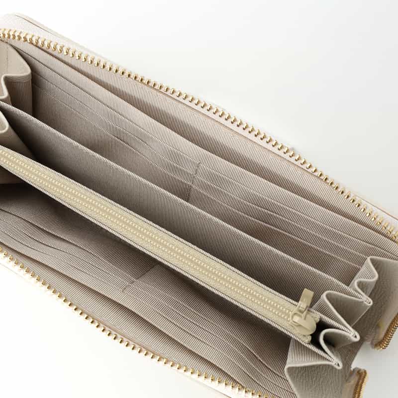 BARNEYS NEW YORK ラウンドジップ ロングウォレット IVORY