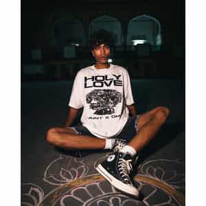 SAINT MXXXXXX＜セント マイケル＞ ヴィンテージ加工グラフィックTシャツ