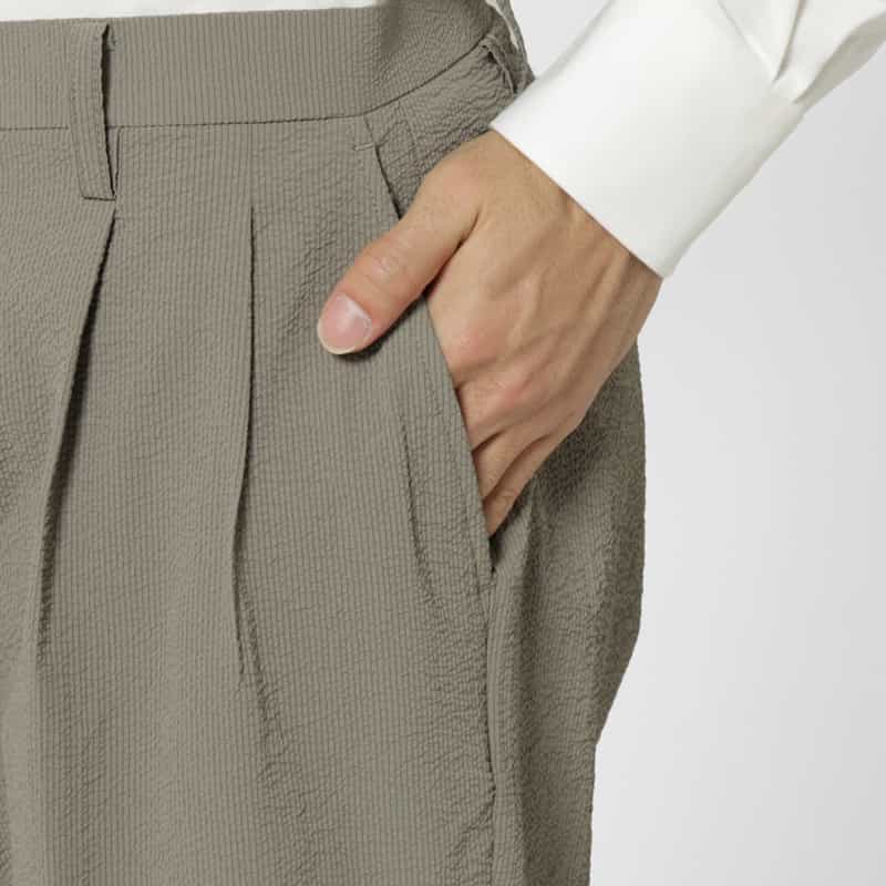 BARNEYS NEW YORK セットアップ ストレッチ素材タック入りパンツ GRAY