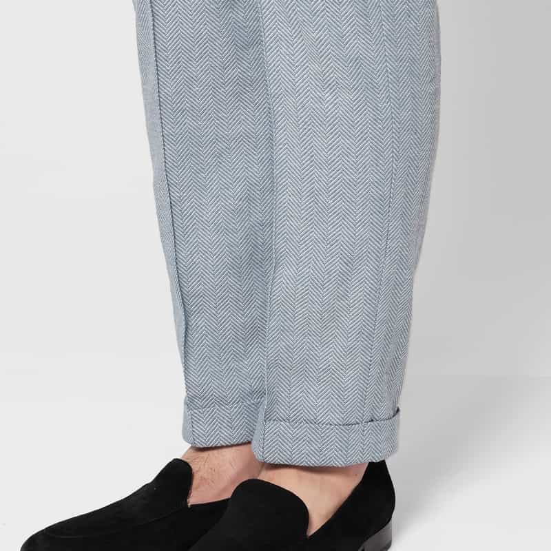 BARNEYS NEW YORK コットン×リネン素材 ヘリンボーン柄ストレッチパンツ BLUE