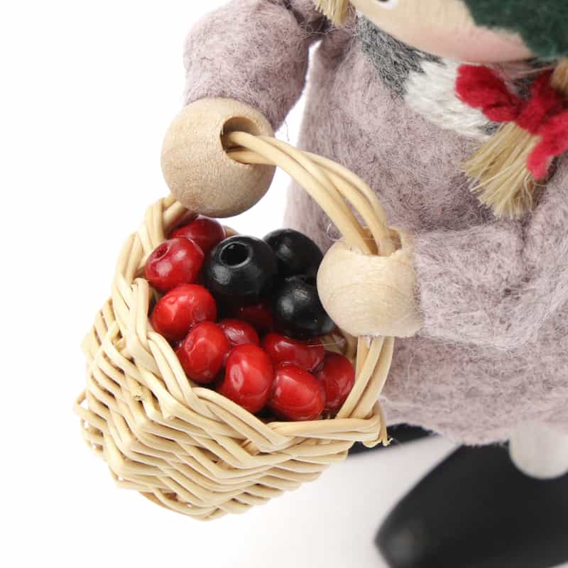 NORDIKA NISSE NORDIKA NISSE ＜ノルディカ ニッセ＞ 木製人形 （ベリー摘みの女の子） GREEN