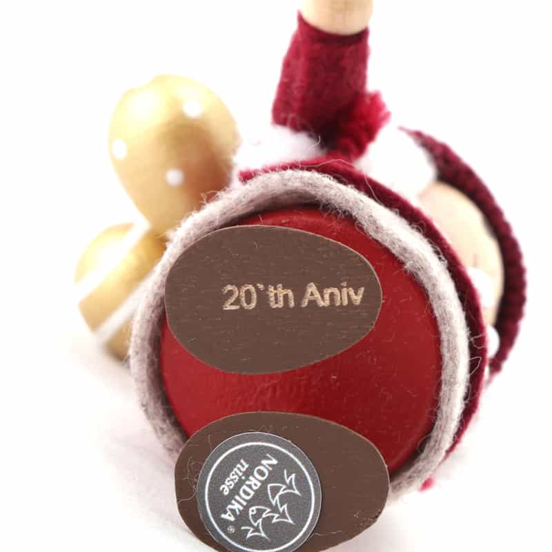 NORDIKA NISSE NORDIKA NISSE ＜ノルディカ ニッセ＞ 木製人形 （風船を持った女の子） RED