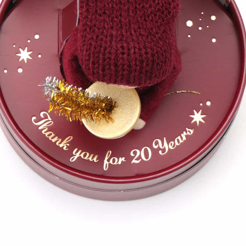 NORDIKA NISSE NORDIKA NISSE ＜ノルディカ ニッセ＞ 木製人形 （クラッカーを持った男の子） RED