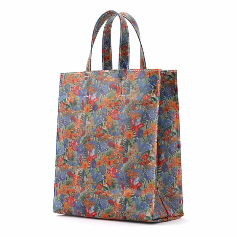 BARNEYS NEW YORK リバティ柄PVC素材 ロゴトートバッグ（M） BLUE