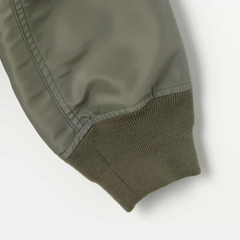 SACAI SACAI＜サカイ＞ ナイロンツイルブルゾン KHAKI