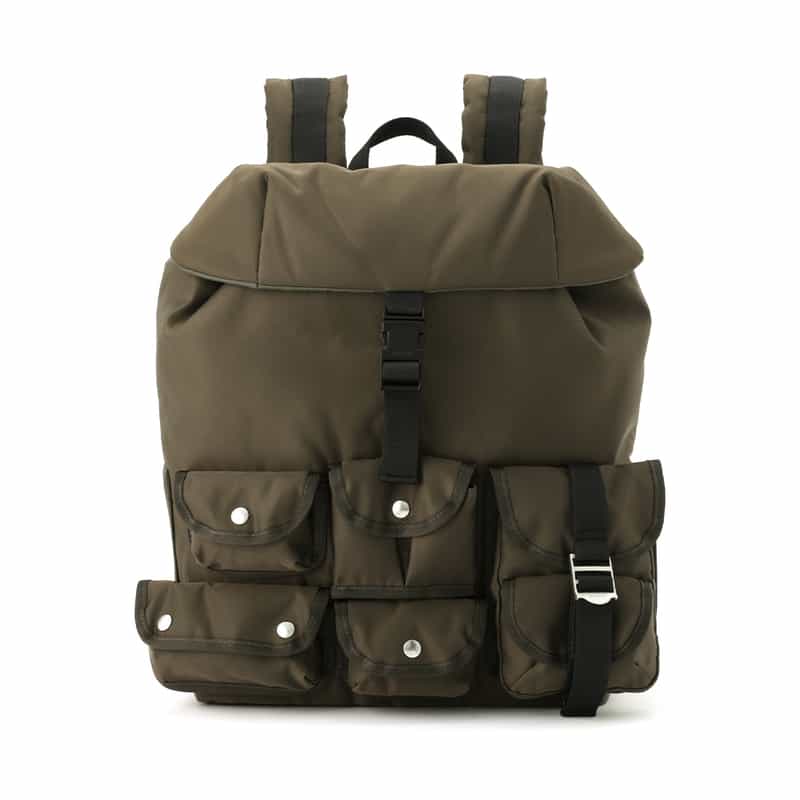 SACAI＜サカイ＞ ナイロンバックパック