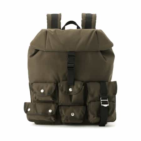 SACAI＜サカイ＞ ナイロンバックパック