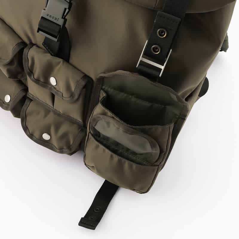 SACAI SACAI＜サカイ＞ ナイロンバックパック KHAKI