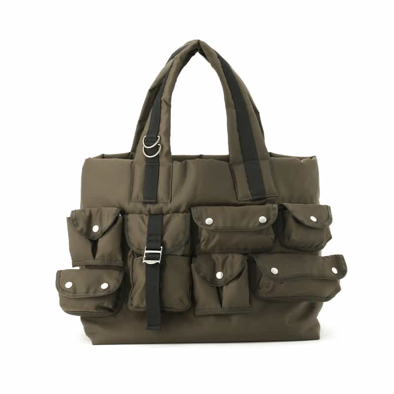 SACAI＜サカイ＞ ナイロントートバッグ