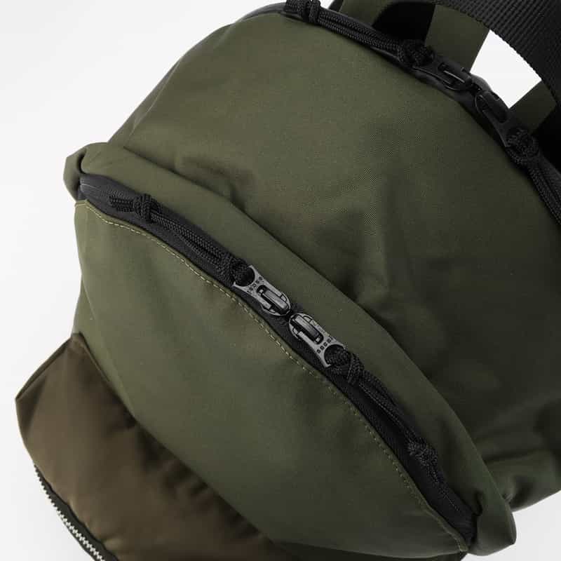 SACAI SACAI＜サカイ＞ ナイロンバックパック KHAKI