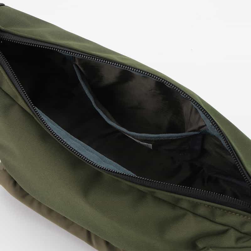 SACAI SACAI＜サカイ＞ ナイロンボディバッグ KHAKI