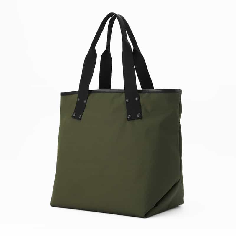 SACAI SACAI＜サカイ＞ ナイロントートバッグ（L） KHAKI