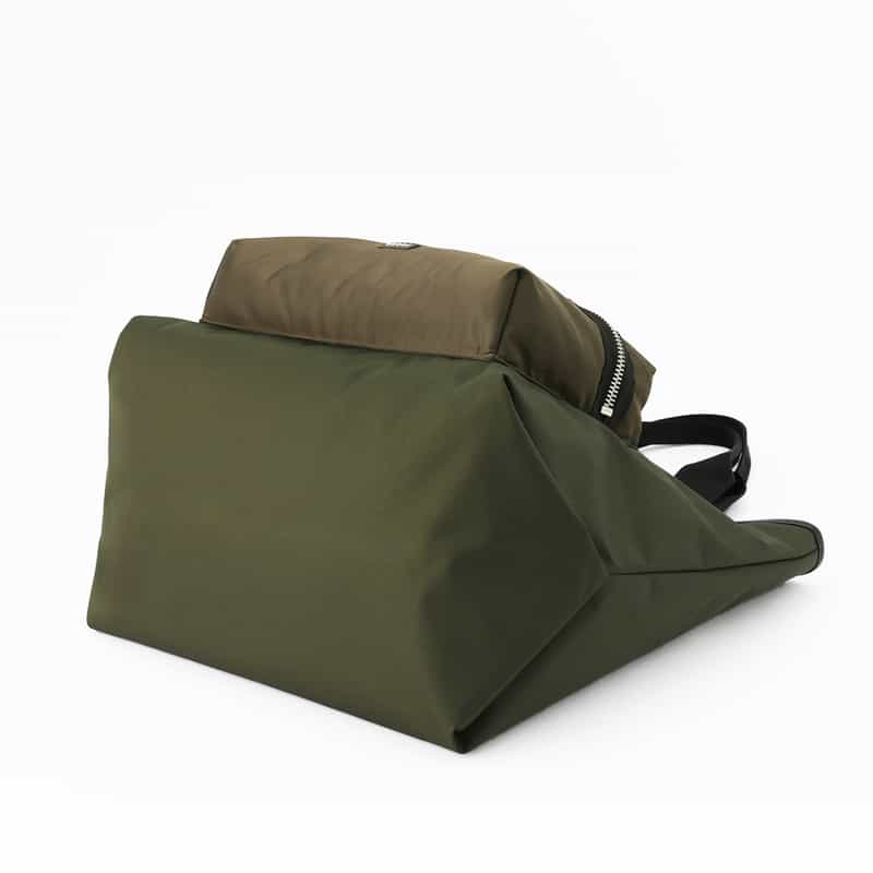 SACAI SACAI＜サカイ＞ ナイロントートバッグ（L） KHAKI
