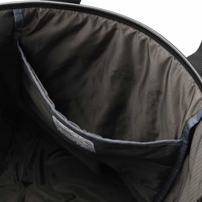 SACAI SACAI＜サカイ＞ ナイロントートバッグ（L） KHAKI