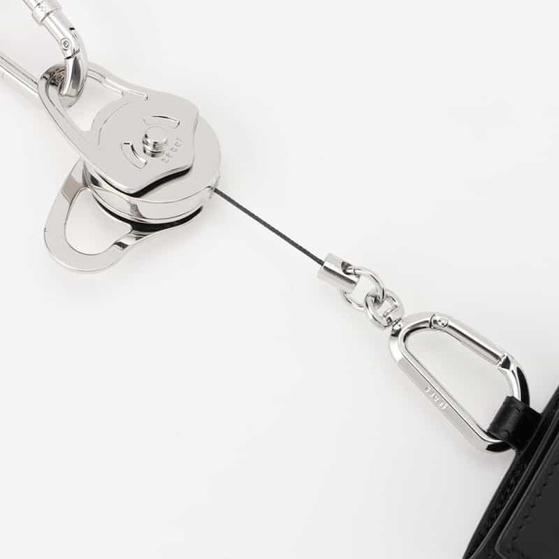 SACAI SACAI＜サカイ＞ リールカラビナ付きミニウォレット BLACK