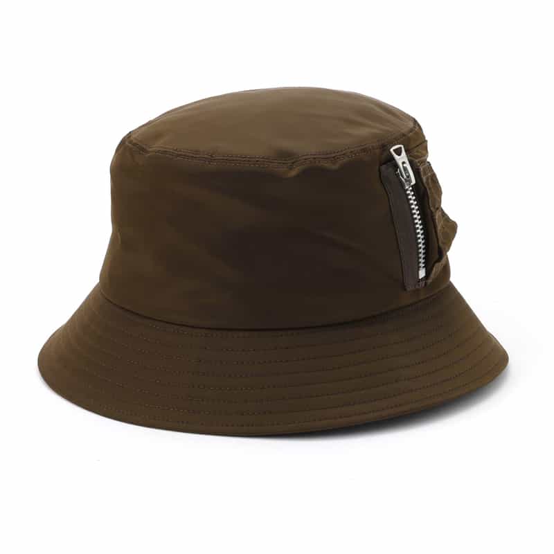 SACAI SACAI＜サカイ＞ ナイロン素材バケットハット BROWN