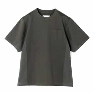 SACAI＜サカイ＞ ポケット付きTシャツ