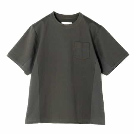 SACAI＜サカイ＞ ポケット付きTシャツ
