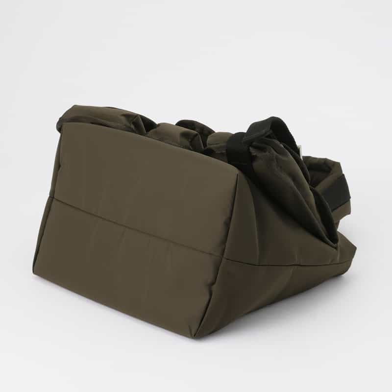 SACAI SACAI＜サカイ＞ ナイロントートバッグ（S） KHAKI