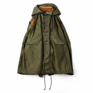 SACAI＜サカイ＞ サテン生地フーディベスト