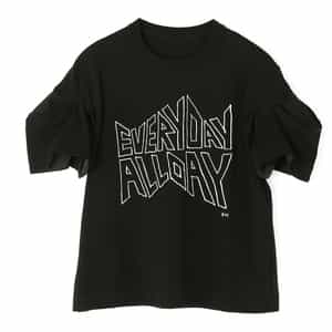 SACAI＜サカイ＞ コンビネーション グラフィックTシャツ