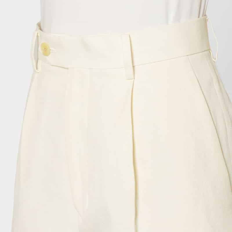 AURALEE AURALEE＜オーラリー＞ タック入りパンツ WHITE