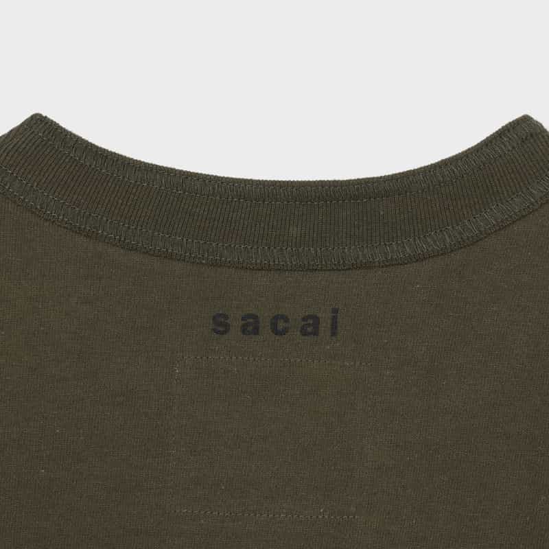 SACAI SACAI＜サカイ＞ グラフィックTシャツ（メンズ） KHAKI