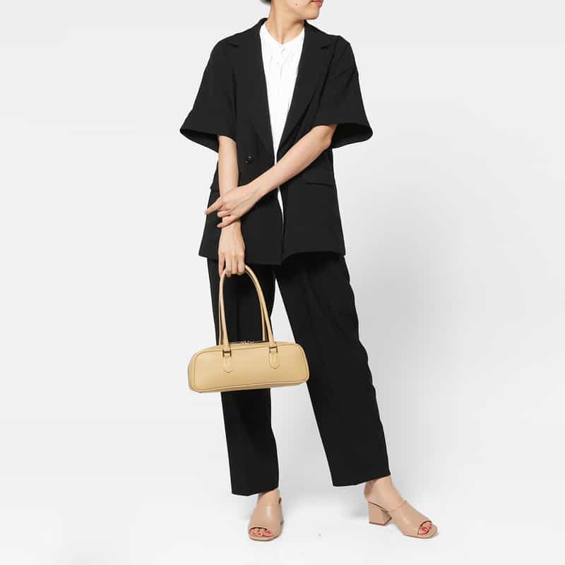 BARNEYS NEW YORK レザー ロングハンドルバッグ BEIGE