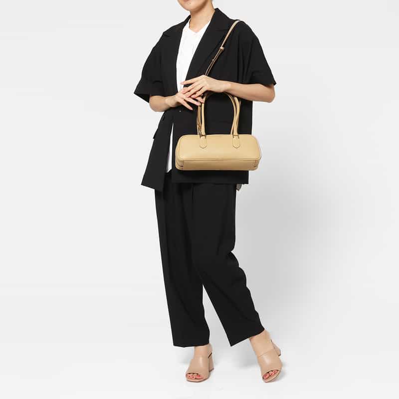 BARNEYS NEW YORK レザー ロングハンドルバッグ BEIGE