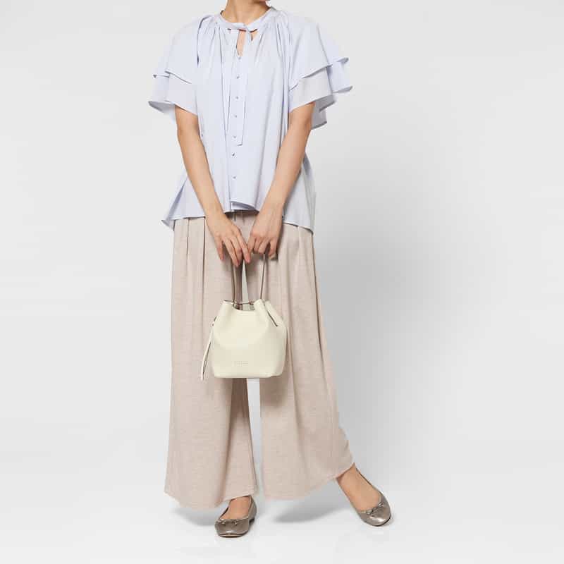 BARNEYS NEW YORK 2WAY レザーワンハンドルバッグ WHITE