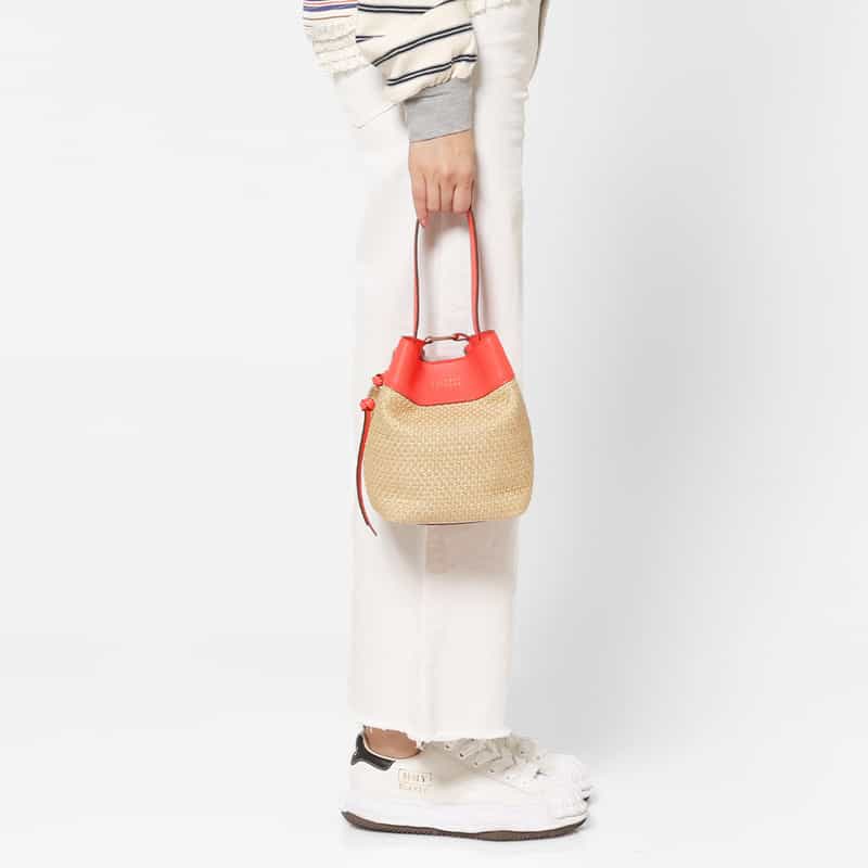 BARNEYS NEW YORK ラフィア×レザー コンビネーション バケットバッグ ORANGE