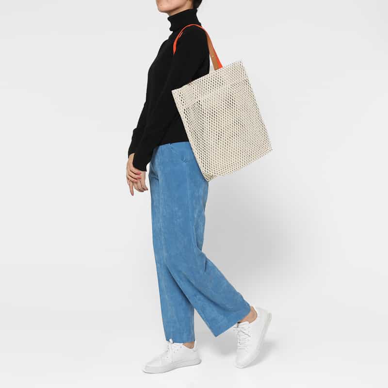 MARY AL TERNA MARYALTERNA ＜メアリオルターナ＞ バーニーズ　ニューヨーク限定 バイカラーメッシュトートバッグ “GAP“ WHITE