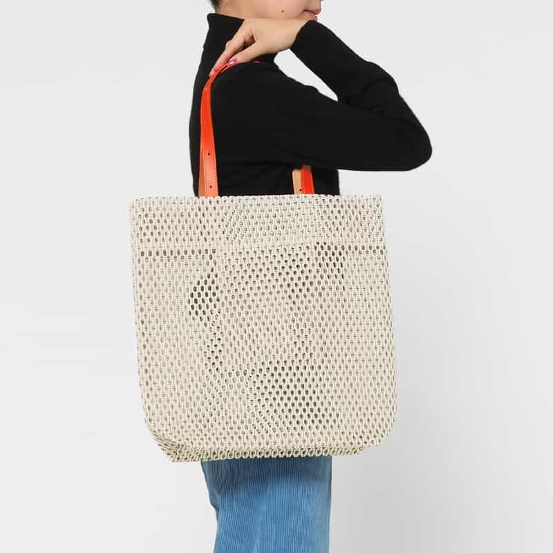 MARY AL TERNA MARYALTERNA ＜メアリオルターナ＞ バーニーズ　ニューヨーク限定 バイカラーメッシュトートバッグ “GAP“ WHITE