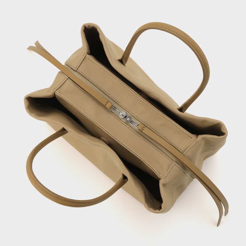 MARY AL TERNA MARYALTERNA ＜メアリオルターナ＞ コットン素材ハンドバッグ “RIKYU“（M） BEIGE