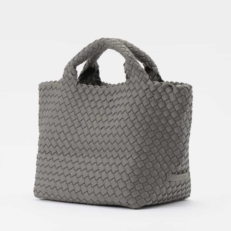 NAGHEDI NAGHEDI ＜ナゲディ＞ バーニーズ　ニューヨーク限定 スモールトートバッグ “St Barths Small Tote“ LIGHT GRAY